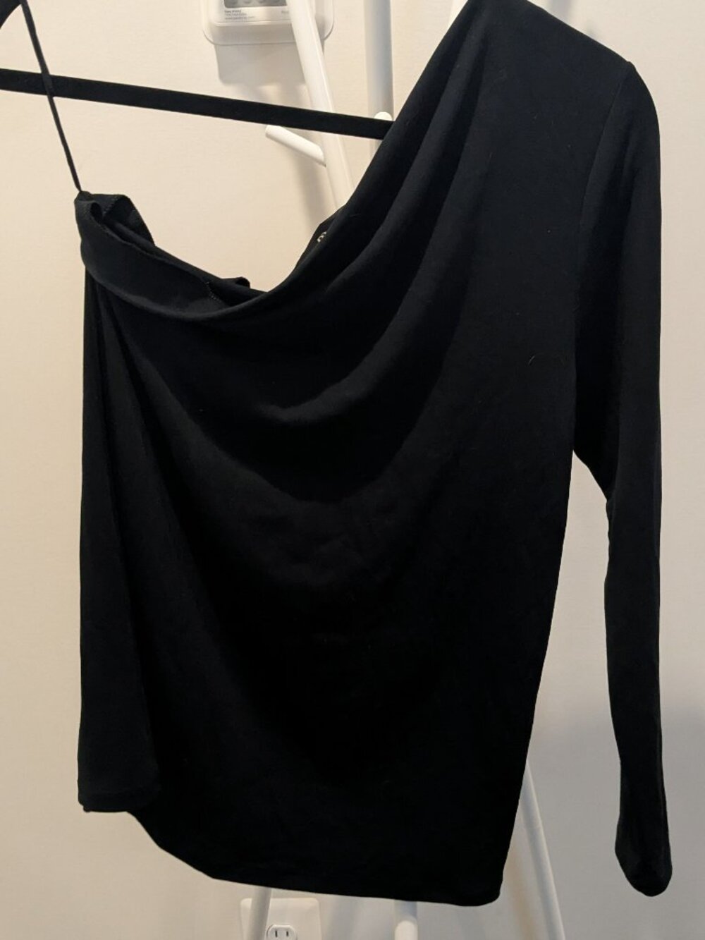 Banana Republic One-Shoulder Top Black L